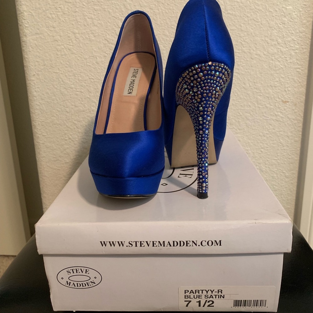 Steve Madden PARTYY-R Pumps